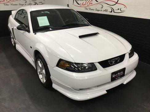 Used 2002 Ford Mustang GT image 2