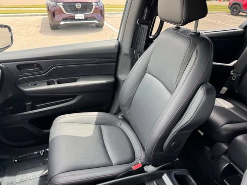 Used 2024 Honda Odyssey Sport image 17