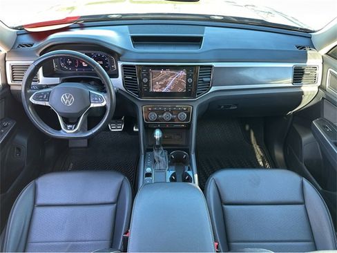 Used 2021 Volkswagen Atlas SEL R-Line image 8