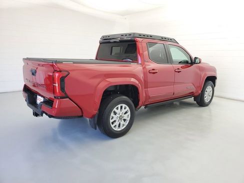 Used 2024 Toyota Tacoma SR5 w/ SR5 Upgrade Package image 5