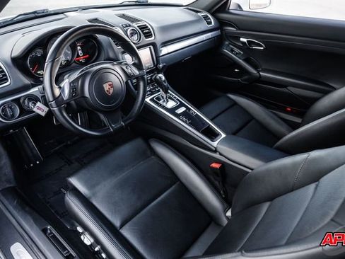 Used 2014 Porsche Cayman S image 2