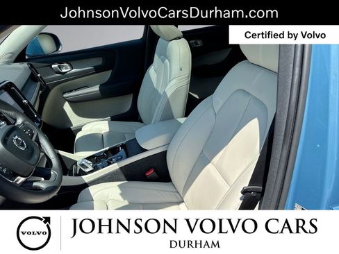Used 2023 Volvo XC40 B5 Plus w/ Protection Package Premier AWD/4WD image 14