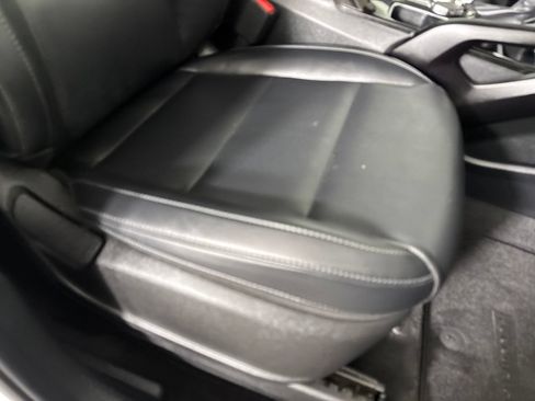 Used 2025 Kia Telluride S FWD image 35