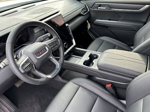 New 2026 GMC Acadia Elevation image 9