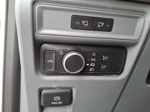 Used 2022 Ford F150 XL w/ Max Trailer Tow Package image 9