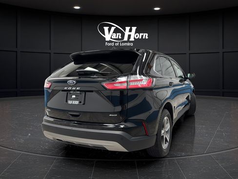 Used 2024 Ford Edge SEL w/ Convenience Package AWD/4WD image 7