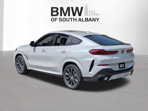 New 2027 BMW X6 xDrive40i w/ Executive Package AWD/4WD image 4
