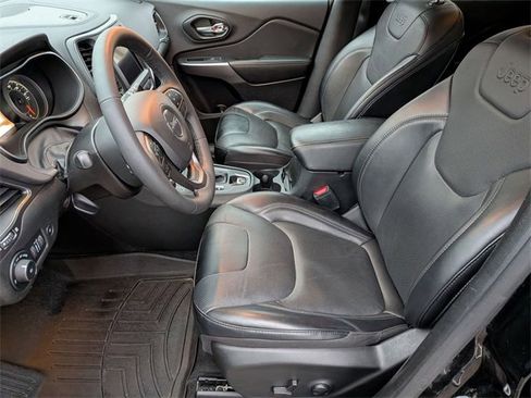 Certified 2022 Jeep Cherokee Latitude Lux image 12