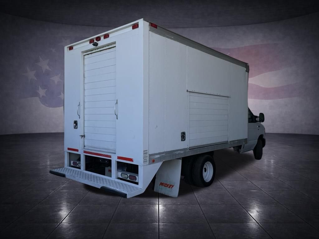 Used 2013 Ford E-450 and Econoline 450 Super Duty w/ PWR Locks & Windows Group RWD image 5
