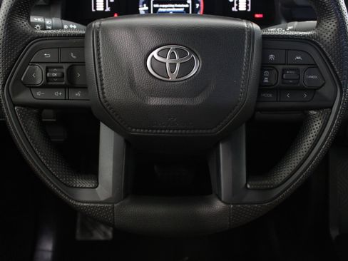 Certified 2026 Toyota Tacoma SR5 AWD/4WD image 24