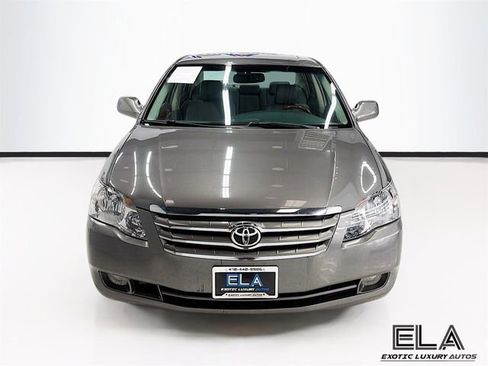 Used 2007 Toyota Avalon Limited FWD image 3