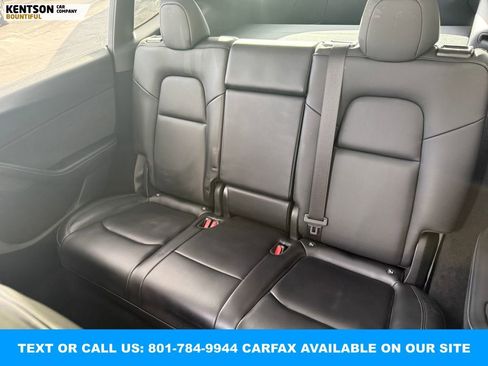 Used 2024 Tesla Model Y Long Range image 30