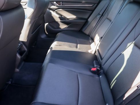 Used 2022 Honda Accord Sport image 23