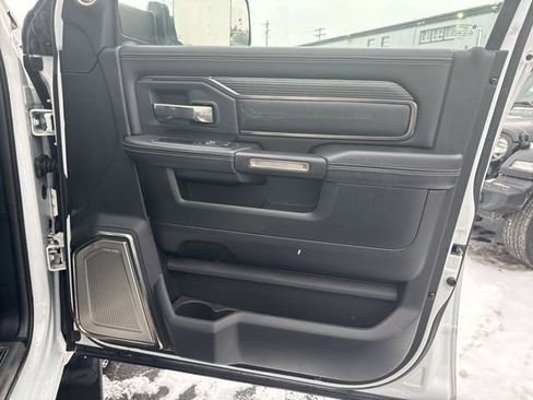 Used 2019 RAM 2500 Limited image 27