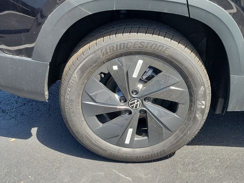 New 2026 Volkswagen Taos S FWD image 35