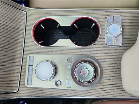 Used 2025 Genesis GV80 3.5T Prestige image 51