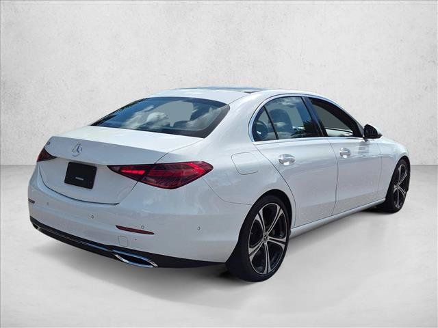 Used 2023 Mercedes-Benz C 300 Sedan image 5