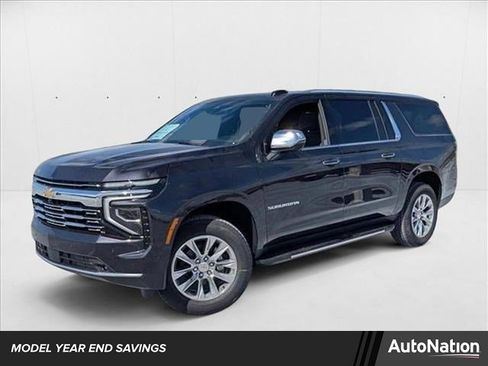 New 2025 Chevrolet Suburban Premier image 1