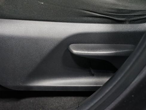 Certified 2023 Toyota RAV4 LE image 31