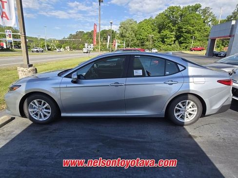 New 2026 Toyota Camry LE w/ Convenience Package FWD image 4