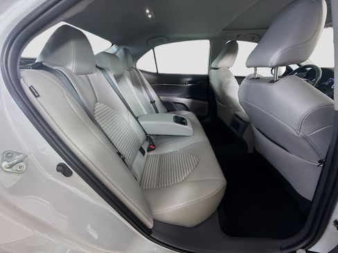 Used 2024 Toyota Camry SE w/ Convenience Package FWD image 27
