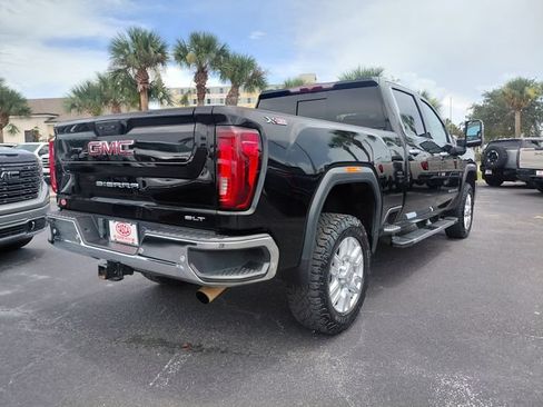 Used 2023 GMC Sierra 2500 SLT w/ SLT Premium Package AWD/4WD image 4