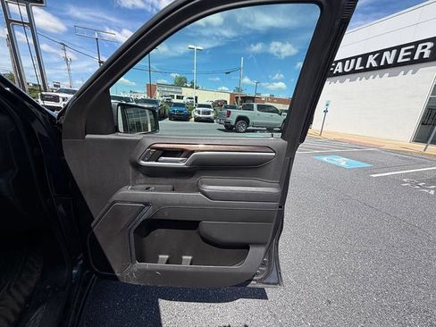 Used 2022 Chevrolet Silverado 1500 LT AWD/4WD image 21