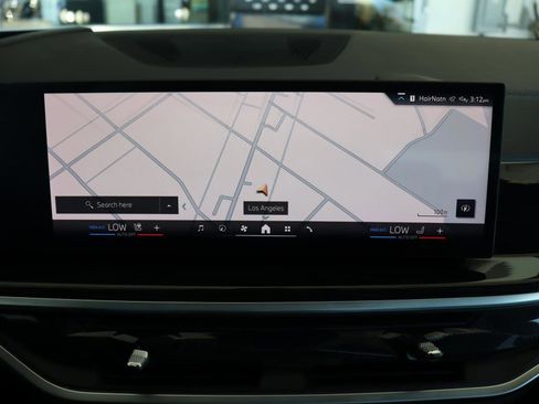 Used 2024 BMW X5 xDrive50e w/ Executive Package image 10