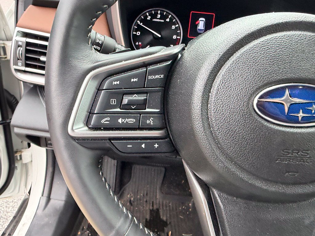 Used 2025 Subaru Outback Touring XT AWD/4WD image 25