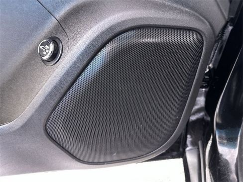 Used 2023 GMC Acadia SLE w/ Driver Convenience Package image 25