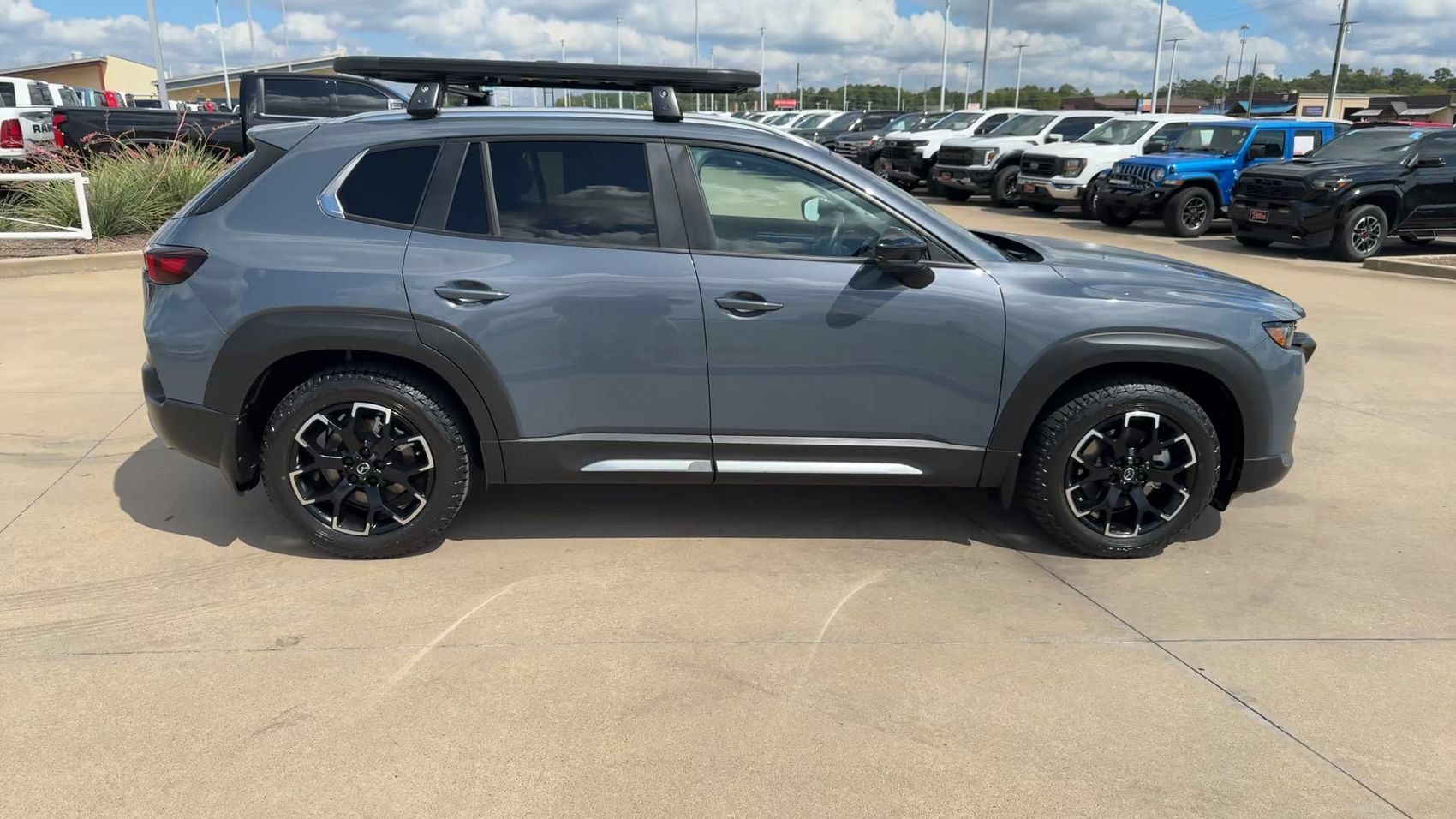 Used 2024 MAZDA CX-50 Meridian Edition w/ Apex Package AWD/4WD image 2