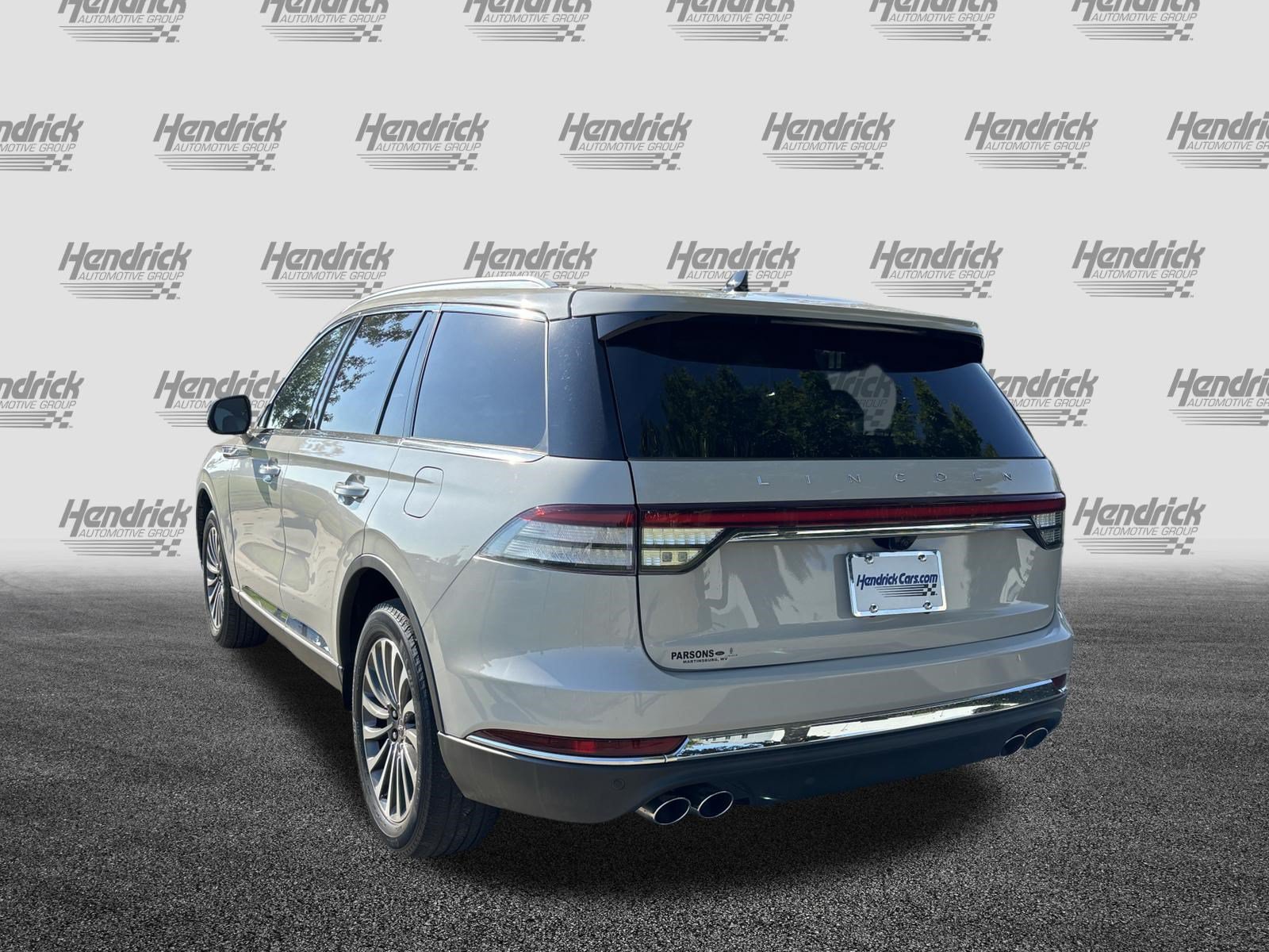 Used 2022 Lincoln Aviator AWD w/ Premium Package image 8