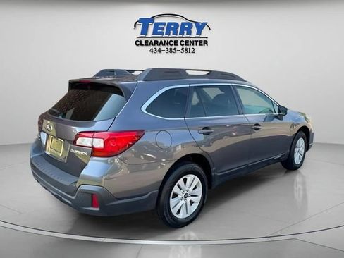 Used 2019 Subaru Outback 2.5i Premium AWD/4WD image 5