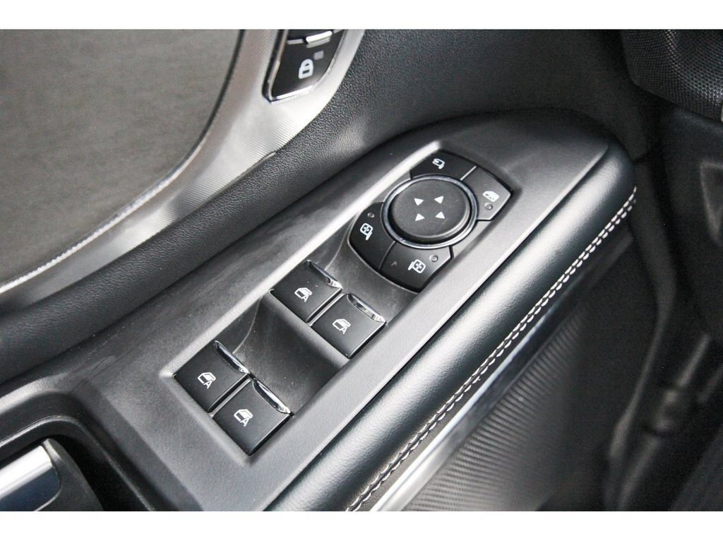 Used 2025 Ford Expedition Platinum AWD/4WD image 24