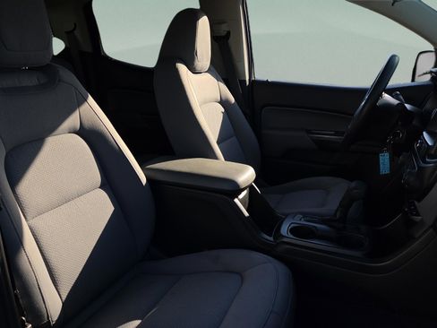 Used 2019 Chevrolet Colorado W/T w/ WT Convenience Package image 15