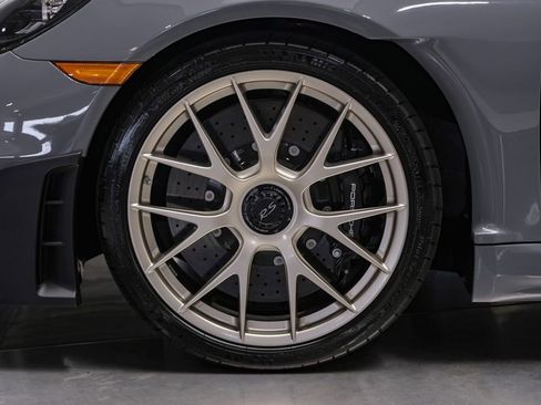 Used 2025 Porsche 718 Cayman GT4 RS w/ Weissach Package RWD image 51