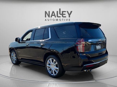 Used 2023 Chevrolet Tahoe High Country image 3