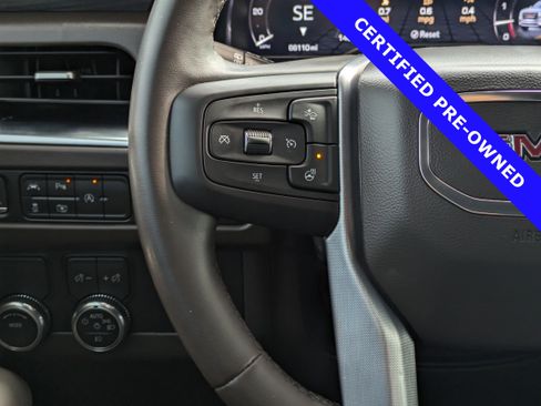 Used 2023 GMC Yukon SLT w/ SLT Luxury Package image 26