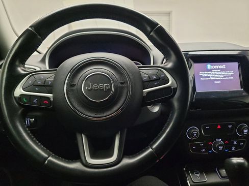 Used 2019 Jeep Compass Altitude image 22