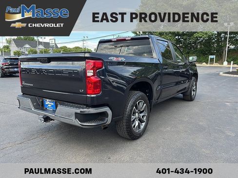 Used 2023 Chevrolet Silverado 1500 LT AWD/4WD image 7