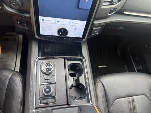 Certified 2024 Ford Expedition Max Platinum AWD/4WD image 35