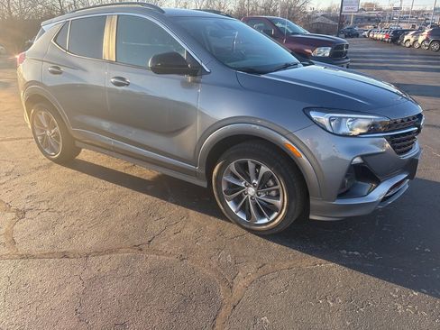 Used 2021 Buick Encore GX Select w/ Sport Touring Package image 6