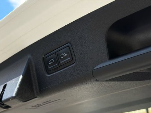Used 2024 Kia Telluride SX X-Pro AWD/4WD image 8