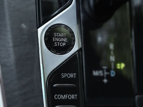 Used 2021 BMW X5 xDrive40i w/ Premium Package image 27