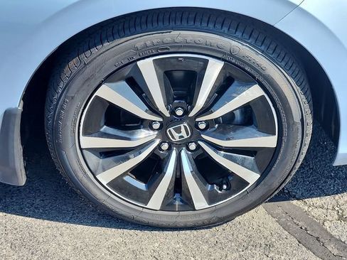 Used 2023 Honda Civic EX image 8