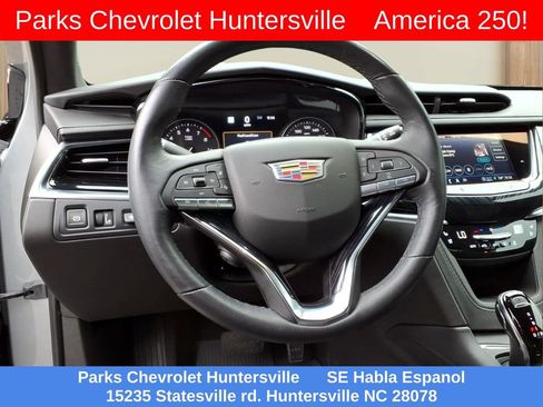 Certified 2024 Cadillac XT6 Premium Luxury w/ Technology Package FWD image 3
