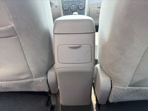 Used 2010 Toyota Corolla LE FWD image 21