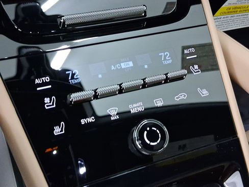 New 2026 Porsche Cayenne E-Hybrid image 18