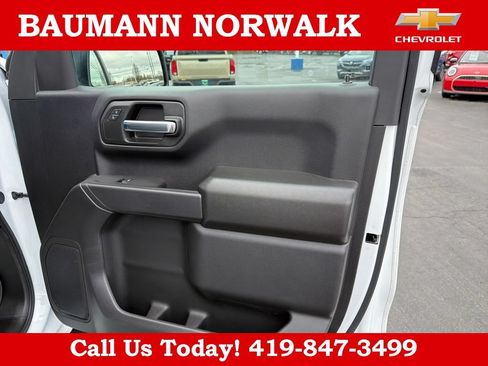 Used 2025 Chevrolet Silverado 1500 Custom Trail Boss w/ Turbomax Blackout Package AWD/4WD image 41
