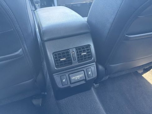 Used 2018 Subaru Outback 2.5i Limited AWD/4WD image 24